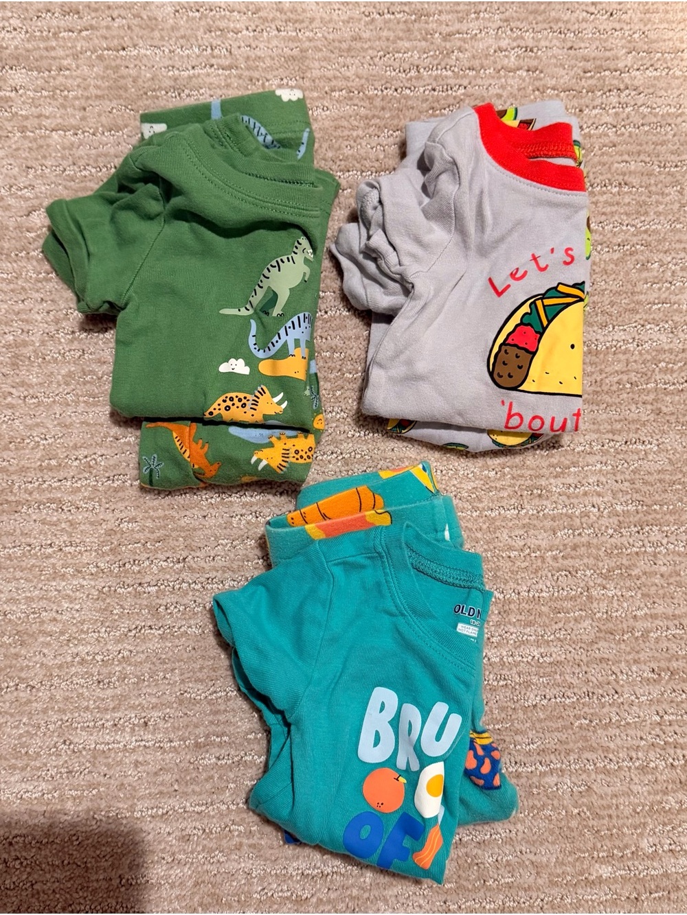 Old navy toddler Graphic Pajama Top Bundle - Green, Gray, Teal
